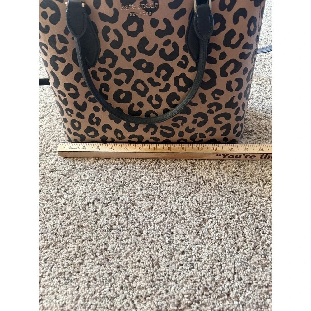 Kate Spade New York Darcy Leopard Cheetah Print Leather Purse Tote Bag Tan Black